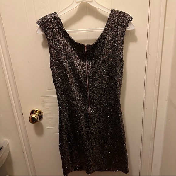 SEQUIN DRESS - Picture 4 of 7
